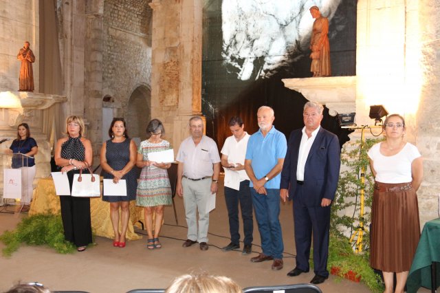 projeto escola com livros 018